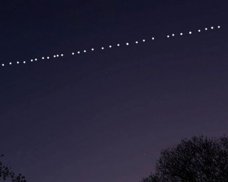 Китай обмисля как да унищожи сателитния интернет на Мъск поради заплаха за националната сигурност