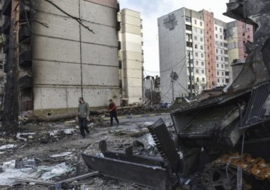 Руските военни засилиха атаката си срещу украинския град Северодонецк след