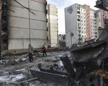 Русия засили атаките в Северодонецк, Кадиров обяви победа