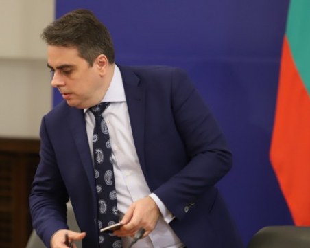 Асен Василев: Голяма част от мерките бяха подкрепени от работодатели и синдикати