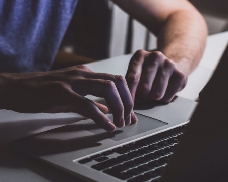 Разбиха мащабна международна група в Унгария, изпрала 44 млн. евро