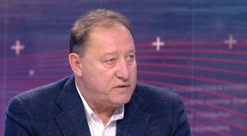 Ангел Найденов: Конфликтът може да прелее извън Украйна