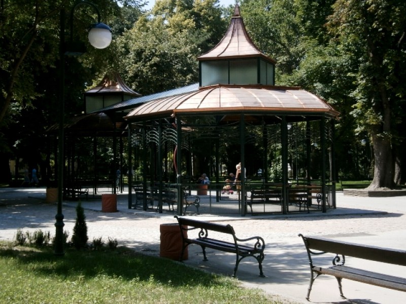 Клоуни и балонно шоу утре в Цар-Симеоновата градина