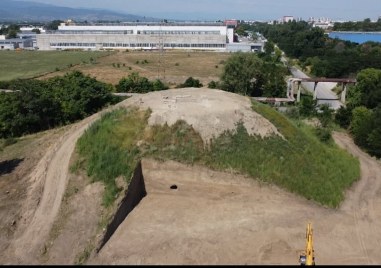 Археологическо проучване на Голямата могила в зоната на строителните дейности