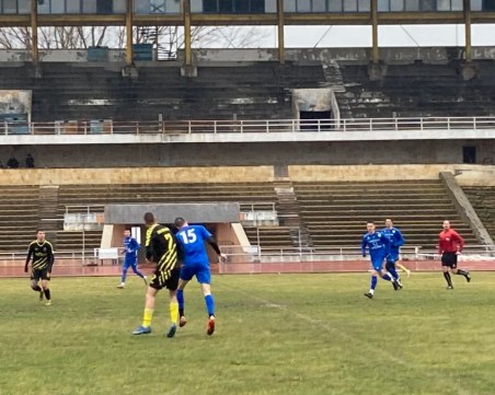 Спартак среща Сливен или Верея в бараж за Трета лига