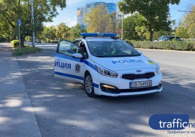 Пловдивски полицаи помогнаха на дете получило гърч Случката се разиграла