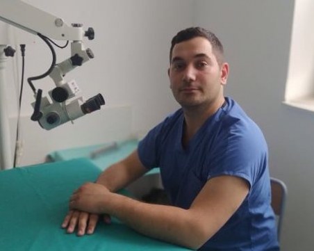 Младите лекари на Пловдив - Д-р Таниел Минков: При дрезгав глас за повече от 2-3 седмици търсете специалист