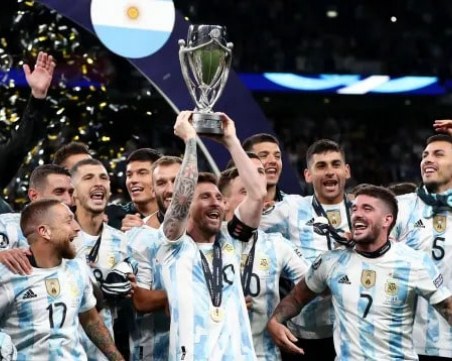 Титлата от Световното - трофеят, който отбягва на Меси