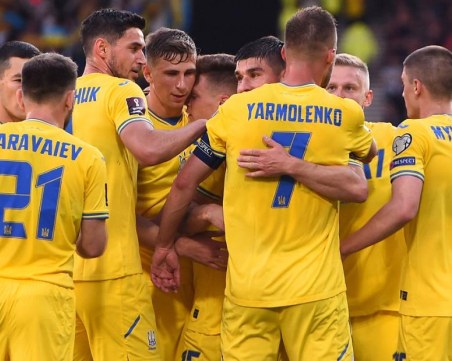 Украйна на един мач от Световното