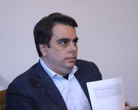 Асен Василев: Ще имаме актуализиран бюджет от 1 юли