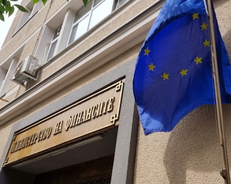 Коалицията с решаваща среща за антикризисните мерки и актуализацията на бюджета