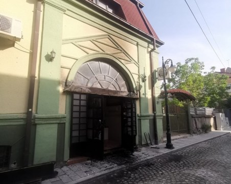 Президентът на Северна Македония осъди палежа на културния център на българската общност в Битоля