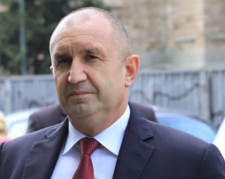 Радев: Палежът в Битоля е поредната провокация,