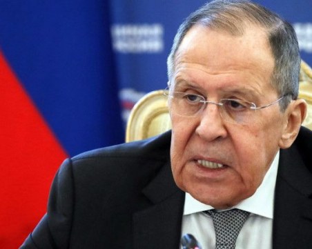 ТАСС: България не пуска самолета на Лавров да отиде в Сърбия