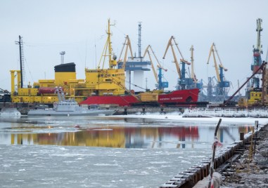 Украинската армия e подпалила тонове зърно в складовете на пристанището
