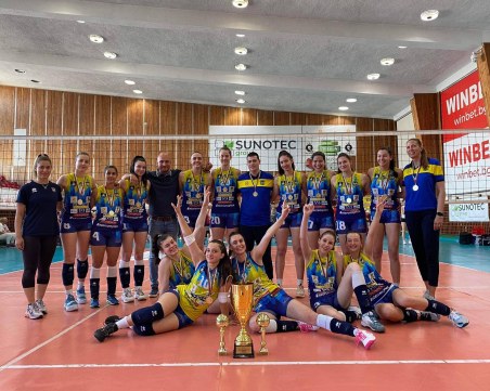 Марица грабна титлата и при младшата възраст