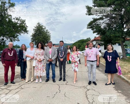 Кметът на Община Брезово посрещна посланика и почетния консул на Италия за празника на розата