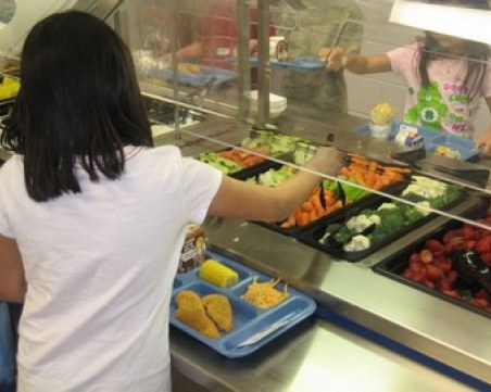 Училищата и детските градини ще получават два пъти повече биопродукти