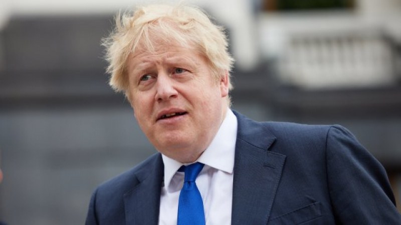 Британският премиер Борис Джонсън спечели вота на недоверие, иницииран от