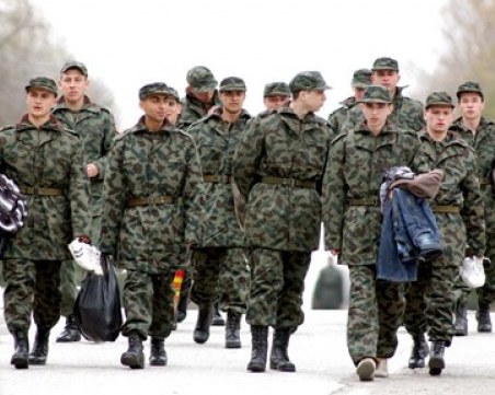 Битката за Донбас! Пропаганден проект за мобилизация на младежи и девойки във войната