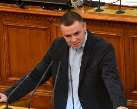 Ицо Хазарта към критиците относно даренията: А ти правиш ли го?