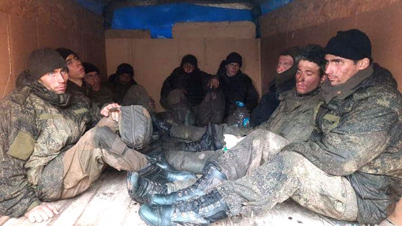 Русия: Пленили сме 6500 украински войници