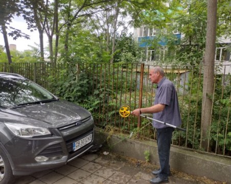 Лекар блъсна група ученици на тротоар в Бургас