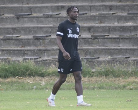 Още един нов играч в Локомотив