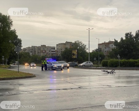 Блъснаха велосипедист в 