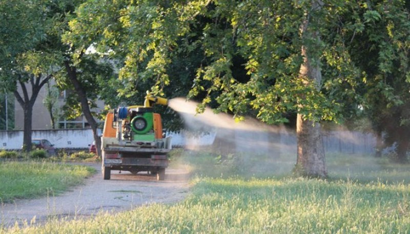 Продължава пръскането срещу кърлежи и комари в Пловдив