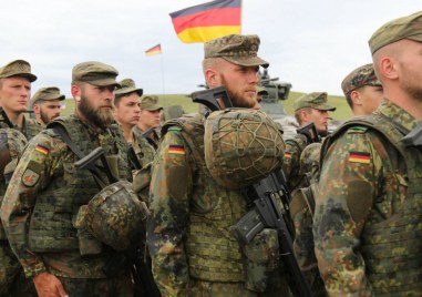 Германия промени конституцията си и започва да се превъоръжава За