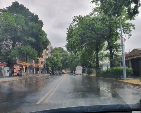 Изгоряла подстанция на ЕСО причинила голямата ел авария в центъра на Пловдив