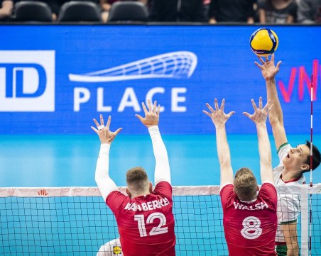 Четвърта загуба за волейболните национали