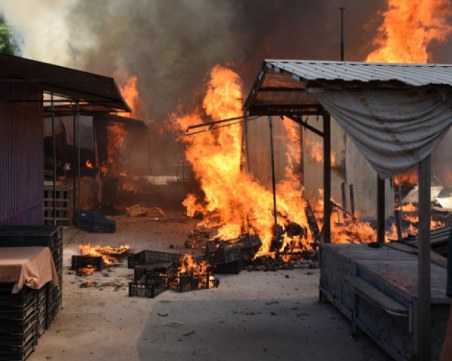 Обстрел на пазар в Донецк, има загинали и ранени