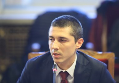 Постове и пари не сме предлагали това не е в