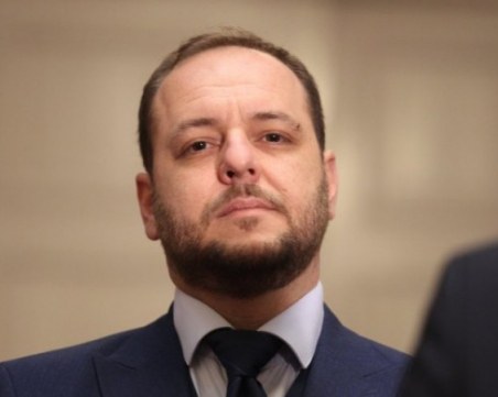 Сандов: Не виждам възможност за друга коалиция, освен съществуващата