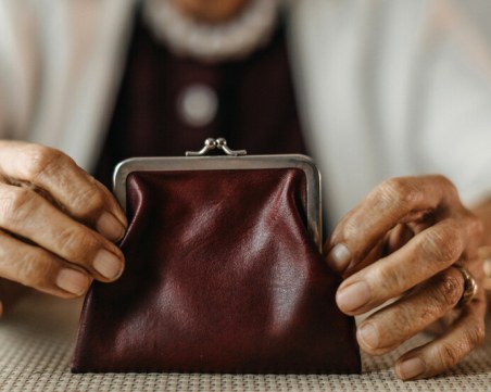 На първо четене: Депутатите приеха увеличението на пенсиите