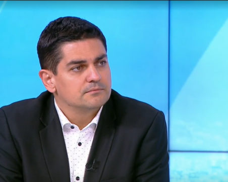 Радостин Василев: Със сигурност ще ни последват още хора – следващите дни ще видите