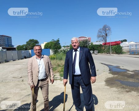 Стартираха изграждането на ул. 