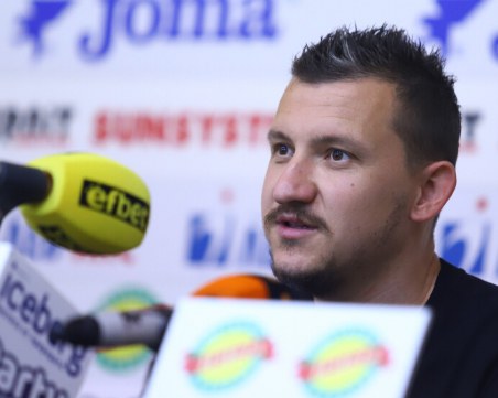 Транспортират след седмица Неделев в България