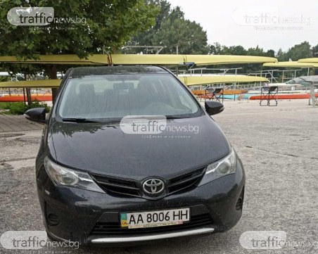 Пореден украинец над закона! Гребната база се превърна в паркинг за нарушители