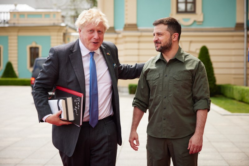 Борис Джонсън се срещна със Зеленски и заяви: Хубаво е отново да съм в Киев