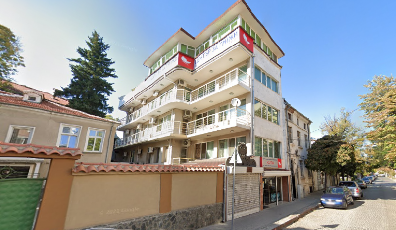 Бутат сграда в центъра на Пловдив, която от хостел се превърна в хоспис