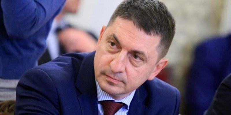 Терзийски: Протестиращи нападнаха депутати, а полицаите не реагираха