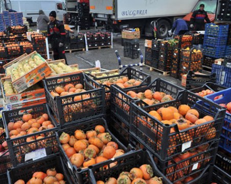 НАП глоби с 1,5 млн. лева фирми, търгуващи с рискови стоки