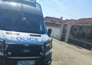 Мъж е бил пребит и ограбен в пловдивското село Белозем