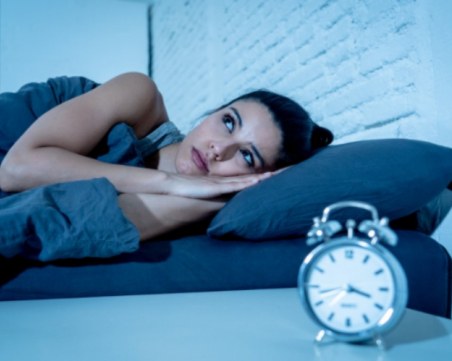 Как да заспим отново, ако се събудим през нощта