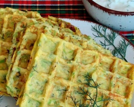 Лесна рецепта за гофрети с тиквички