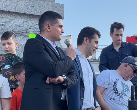 Радостин Василев: Никога не съм бил политик, най-вероятно повече няма и да бъда