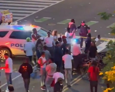 Стрелба във Вашингтон, загина тийнейджър